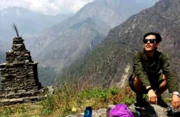 Manaslu Circuit Trekking in Autumn and Spring