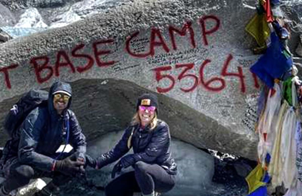 Richard Bailey; becomes the first American Mayor to reach Everest Base Camp