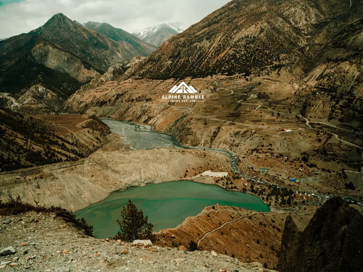 gangapurna lake in manang