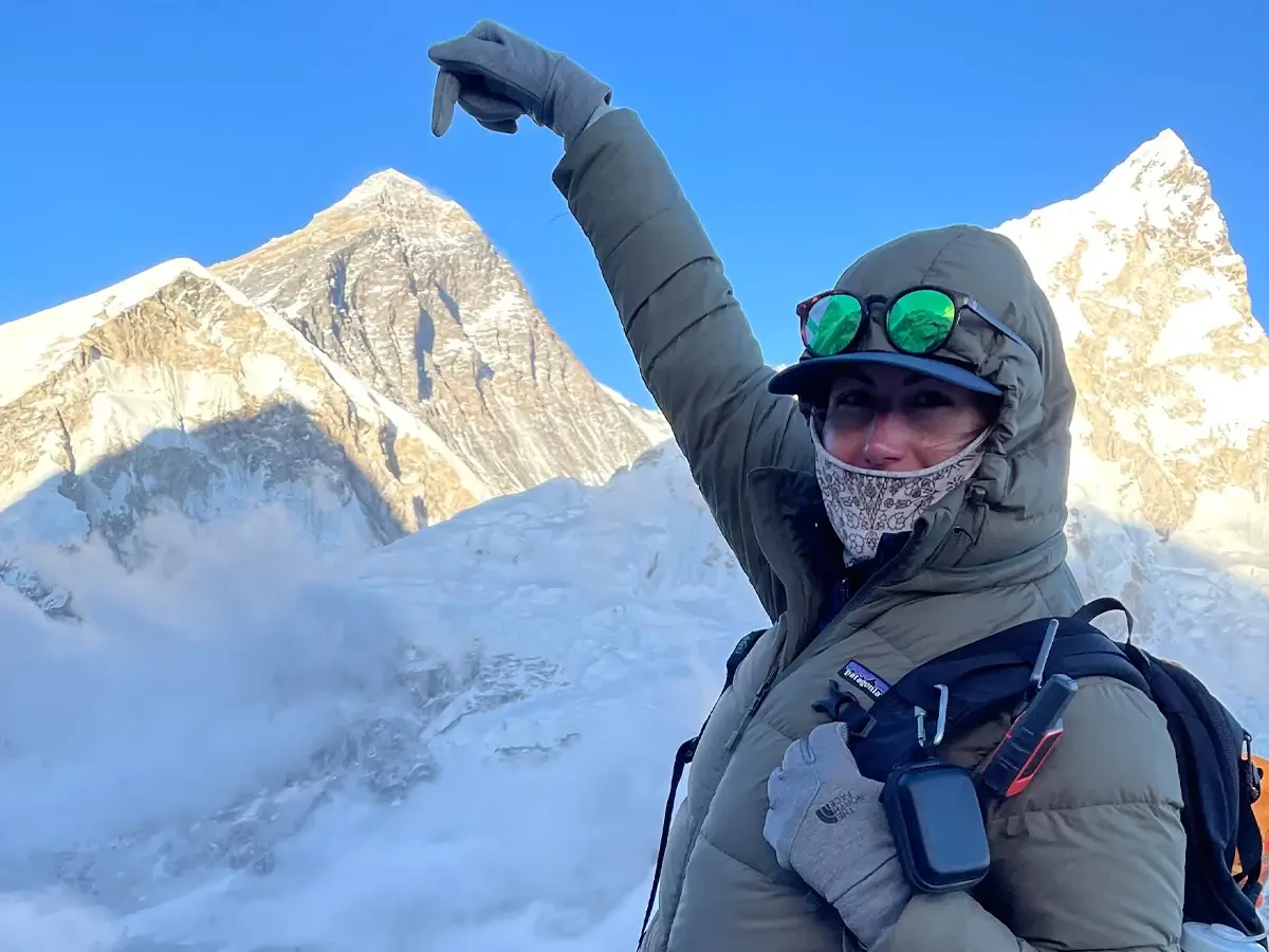 spectacular view of everest from Kalapathar