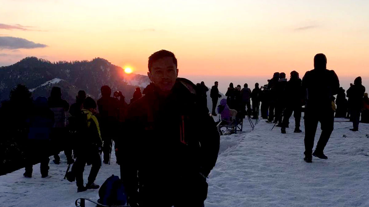 3 DAYS POONHILL TREK ITINERARY
