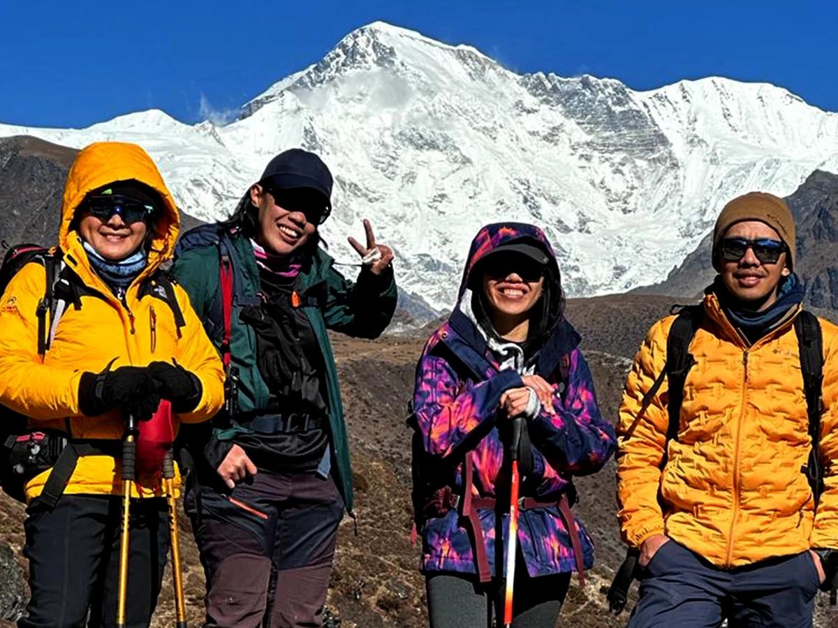 COMFORTABLE EVEREST BASE CAMP TREK