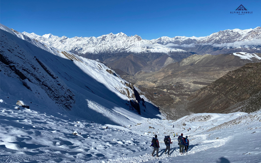 everest base camp weather