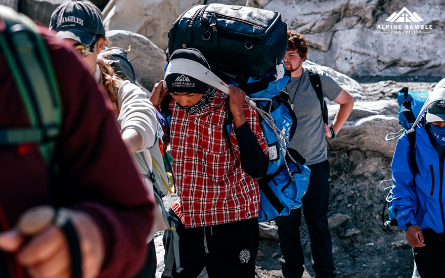 sherpa porters