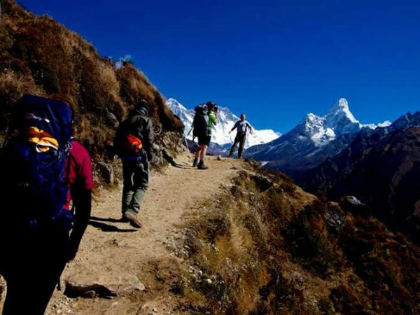 Namhe To Tangboche