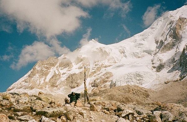 Manaslu Trek with local guide company