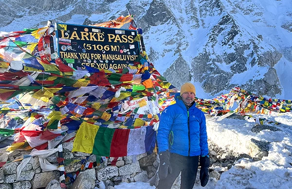 Manaslu Tsum Valley Trek 18 Days