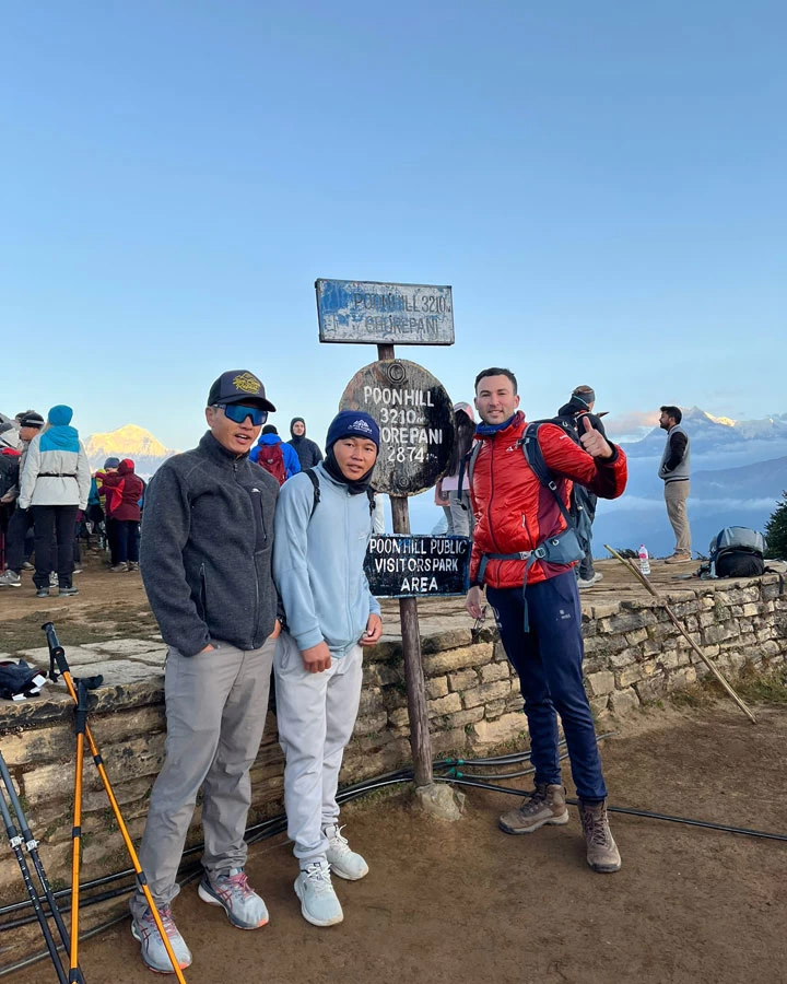 top-of-poon-hill